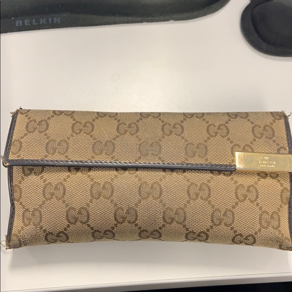 Gucci wallet